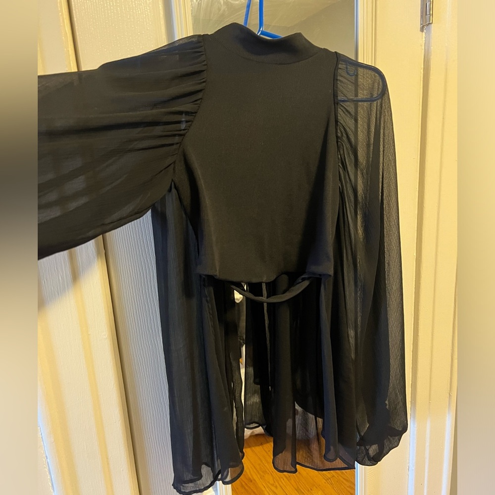 Zara Black asymmetry Crop Top Size Small